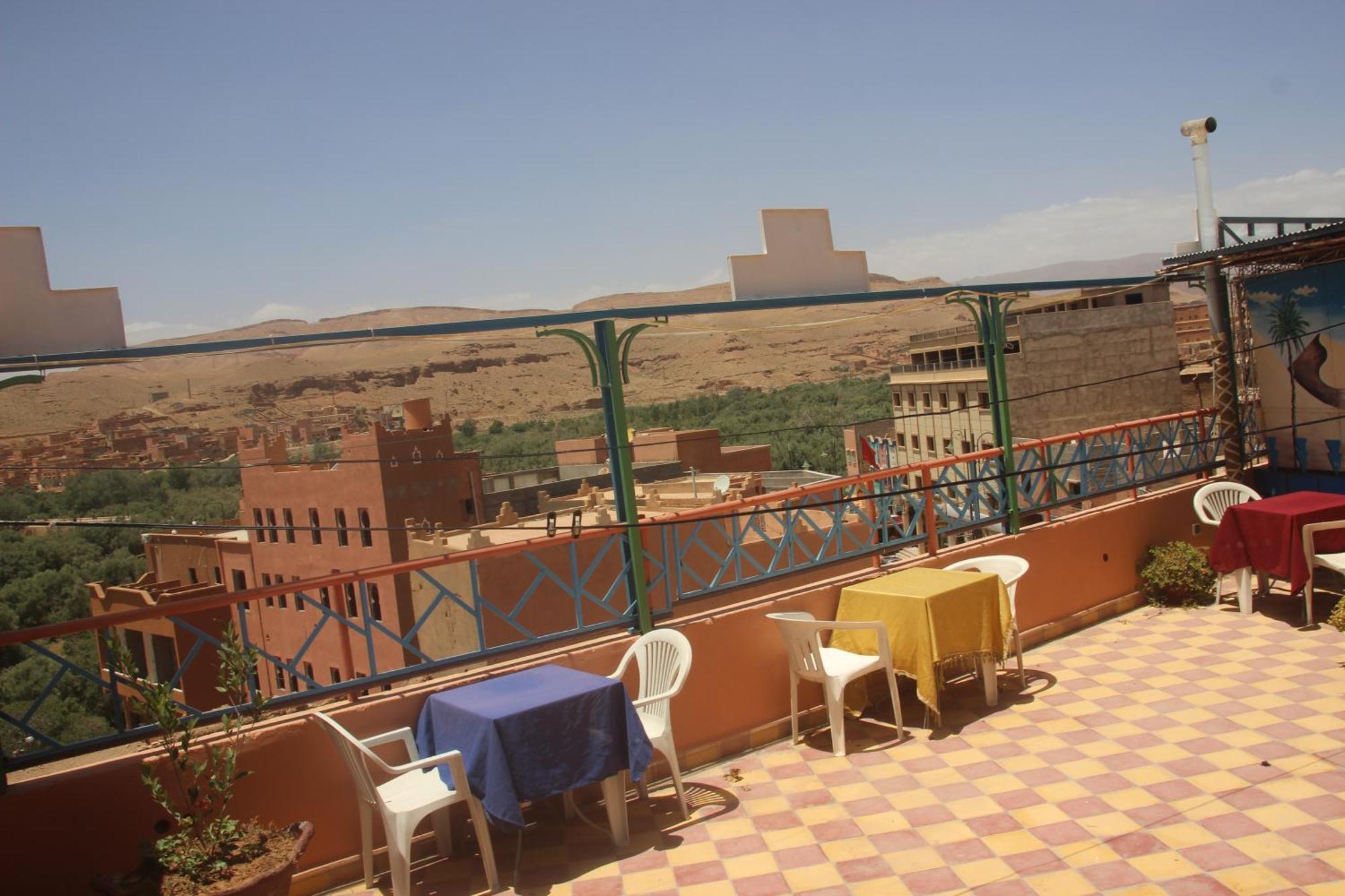 Auberge Restaurant Rooftop Tamazirt Boumalne Εξωτερικό φωτογραφία