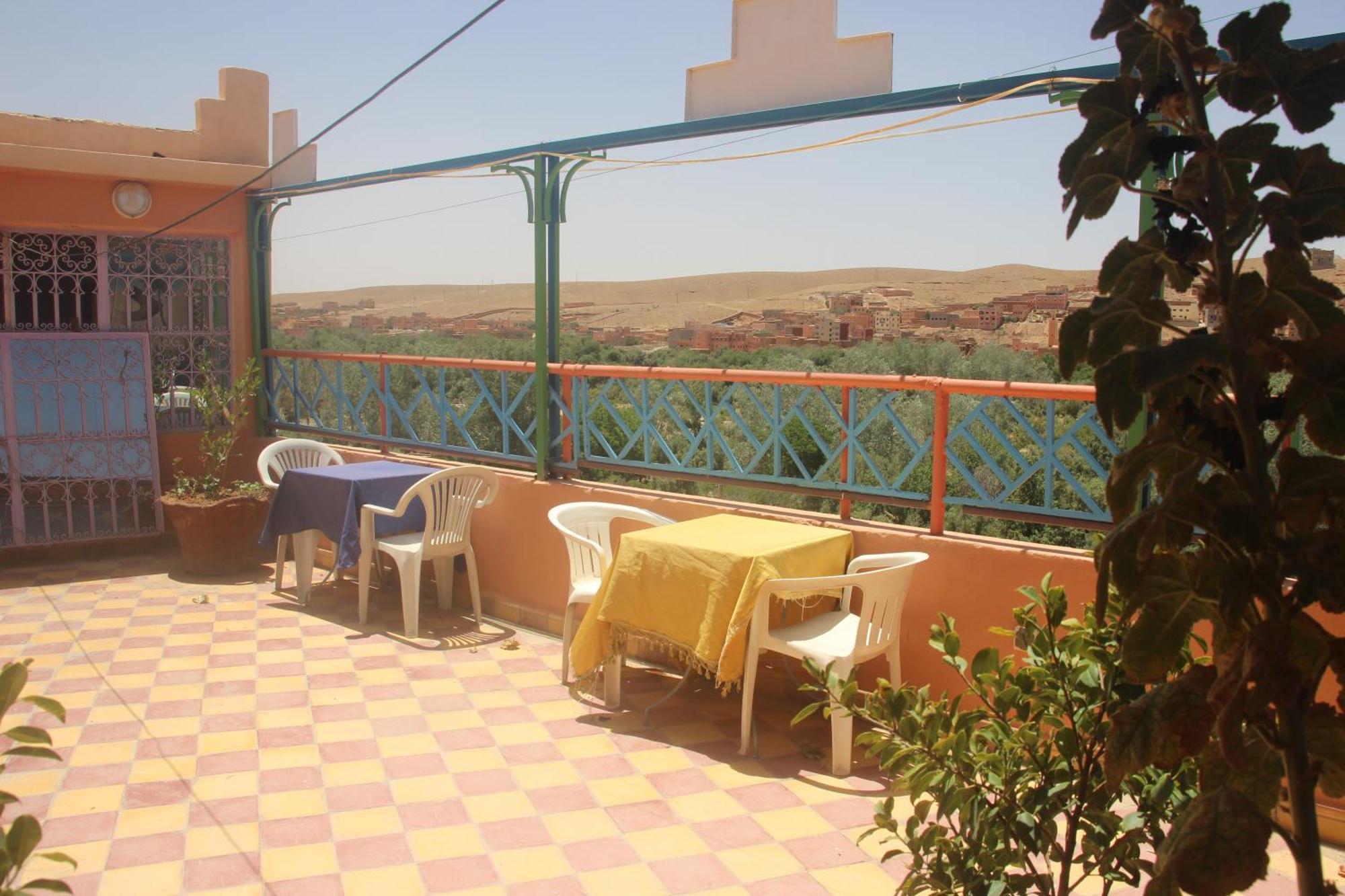 Auberge Restaurant Rooftop Tamazirt Boumalne Εξωτερικό φωτογραφία